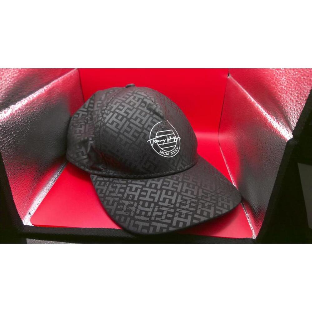 Tommy Hilfiger Black Logo Baseball Cap